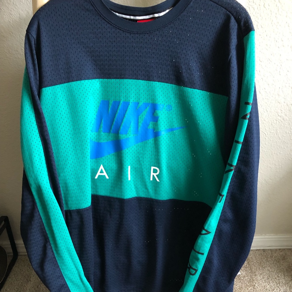 Nike Air long sleeve